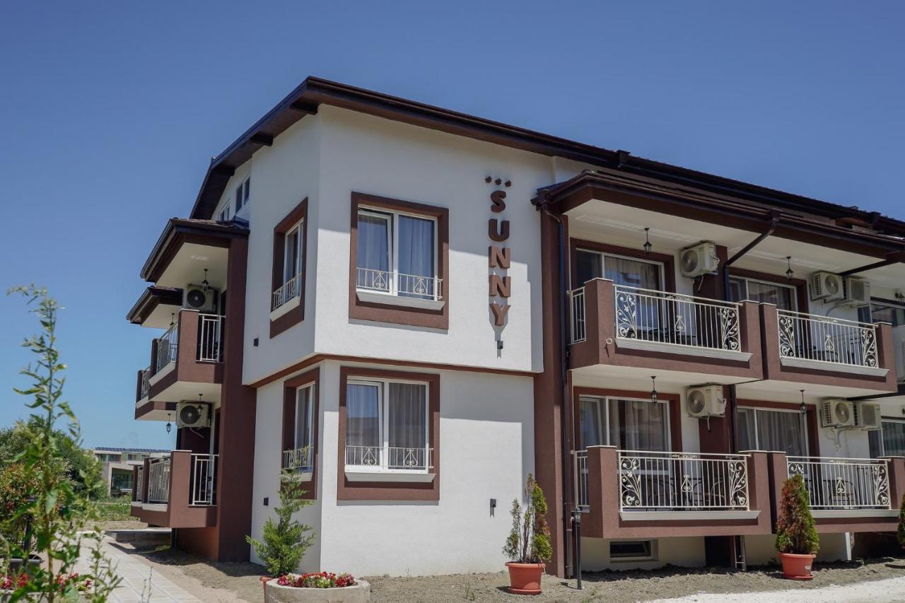 Sunny Apartments Обзор Экстерьер фото